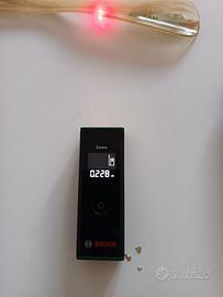 laser distanziometro laser digitale Bosch Zamo