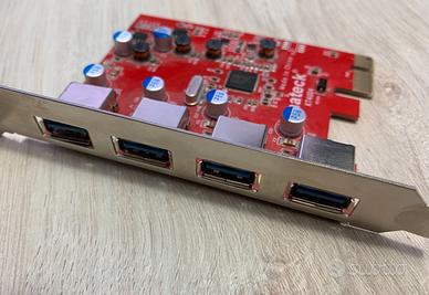 Scheda PCI Express con 4 porte USB 2.0
