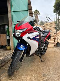 Honda cbr 125 r
