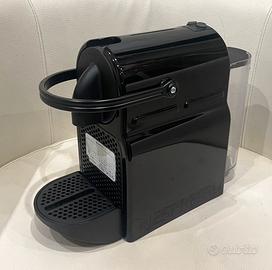 Macchina del caffè Nespresso Inissia