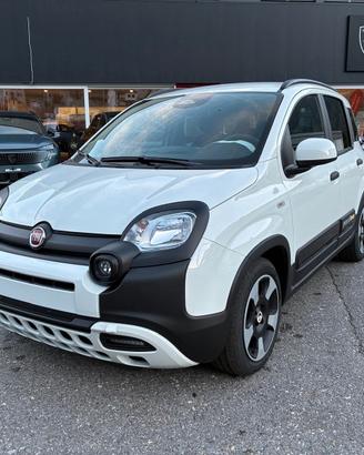Fiat Pandina 1.0 FireFly 65 CV Hybrid Cross