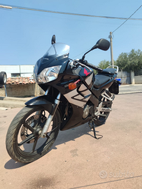 Moto honda cbr 125r