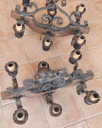 Lampadari rustico in ferro e legno da taverna 
