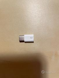 Adattatore da micro USB a USB-C