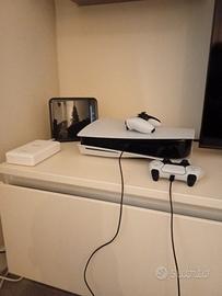 PS5 più 2 joystick più FC 26 e call of duty 7