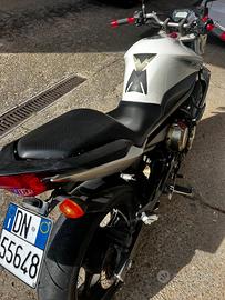 YAMAHA XJ6 A2 17 mila KM USATA POCO