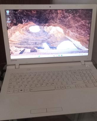 Toshiba Satellite i5