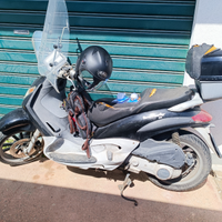 Beverly 200