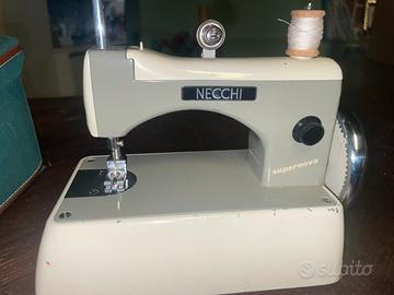 Macchina per cucire