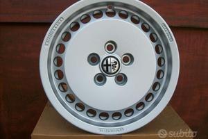cerchio alfa romeo alfa 75 TS turbo 3.0 V6 6,5x14