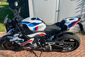 Bmw m 1000 r - 2023