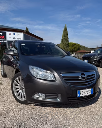 Opel Insignia 2.0 Diesel 160CV -- PERFETTA --