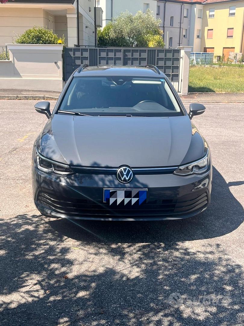 Volkswagen Golf 8