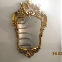 Specchiera d'Epoca in Legno Intagliato a Mano