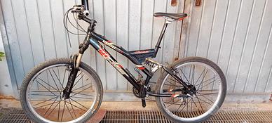 MTB hicker kinjiroba 800 Lombardo