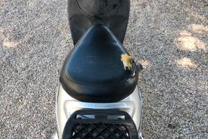 Kymco People  con gomme nuove