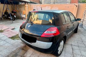 RENAULT MEGANE 2Serie