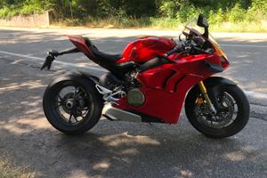 Ducati Panigale V4S