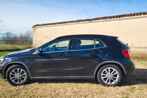 Mercdes Benz GLA 200d 4matic - 2015