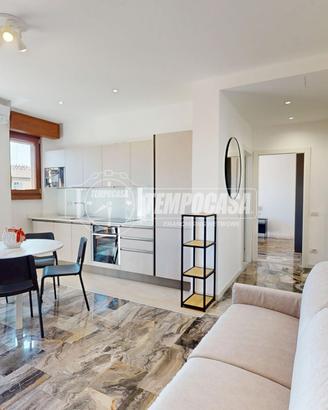 2 LOCALI COMPLETAMENTE RISTRUTTURATO E ARREDATO