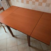 Tavolo cucina con 4 sedie
