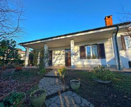 Ampia Villa Singola con giardino privato