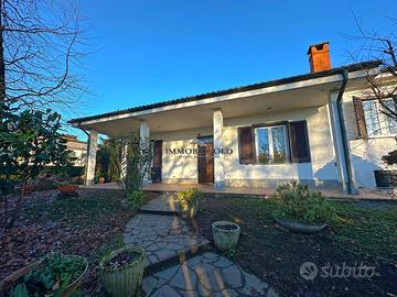 Ampia Villa Singola con giardino privato