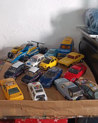 modellini auto burago