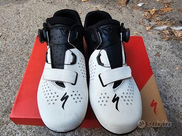 specialized scarpe Torch 2.0 42 carbonio
