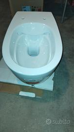 vaso wc sospeso 