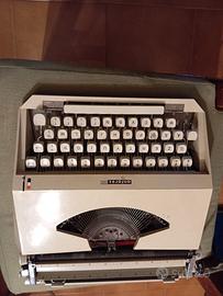 macchina da scrivere vintage Antares 