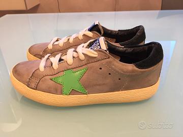 Golden Goose n.29 grigie con stella verde