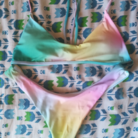 Bikini costume multicolor arcobaleno