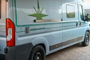 Camper van furgonato puro hymer tetto soffietto