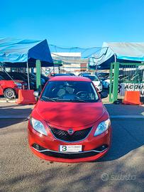 Lancia Ypsilon 1.2 69 CV 5 porte Gold