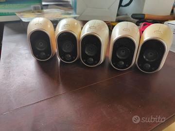 5 Telecamere arlo con Router Arlo usato