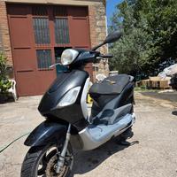 Piaggio Fly 50