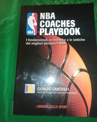 NBA Coaches Playbook - G. Gandolfi