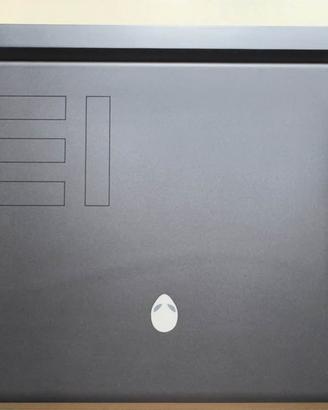 Alienware m15 r6
