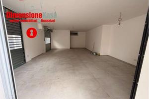 Immobile di 60 m² con 1 locale a Nola