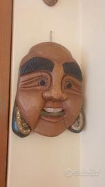 Statuetta decorativa in legno dalla Thailandia