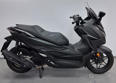Honda Forza 125