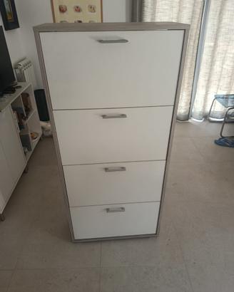 Scarpiera pari al nuovo