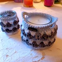Cestini all'uncinetto con candela 