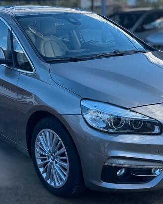Bmw 2er Active Tourer 218d Luxury