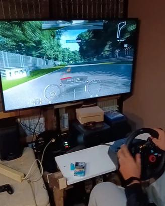 Simulatore guida Logitech g29