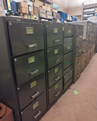 cassetiere industriali di archivio