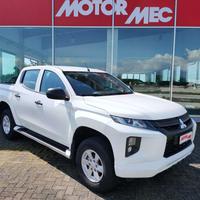 Mitsubishi L200 d.cab 2.3d Invite Connect 4wd