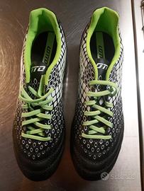 scarpe da calcio marca Lotto n°42
