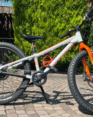 Commencal Ramones 24 pollici